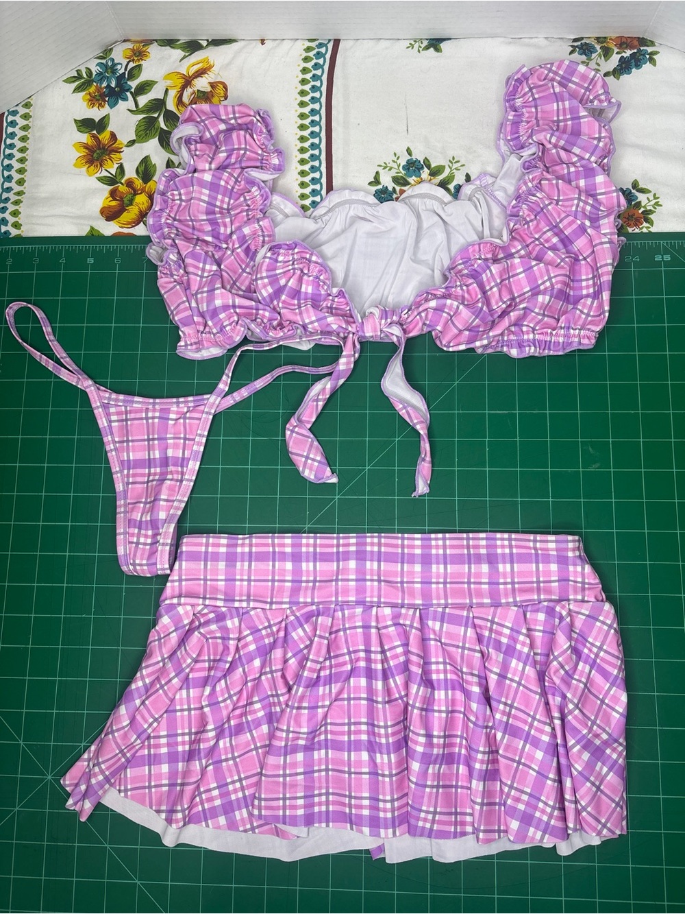 Women’s Pink Plaid Ruffle School Girl Set with Mini Skirt Preppy Cosplay Outfit